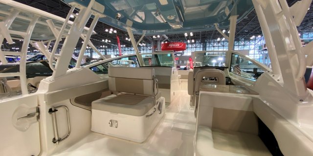 boat seating