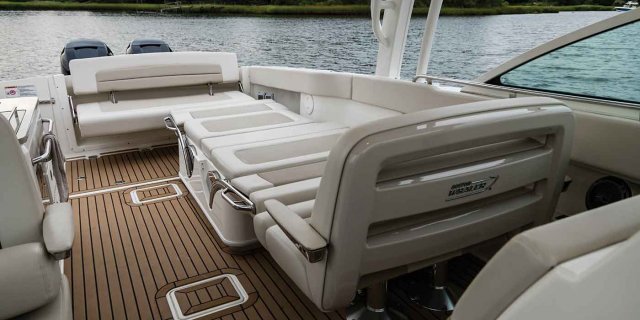 boat seating