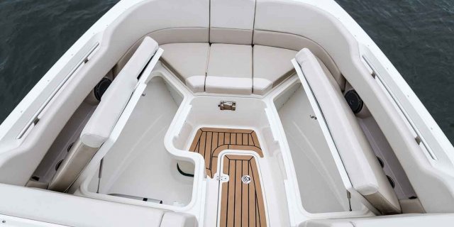 boat lounge