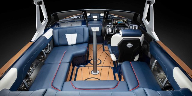boat seating