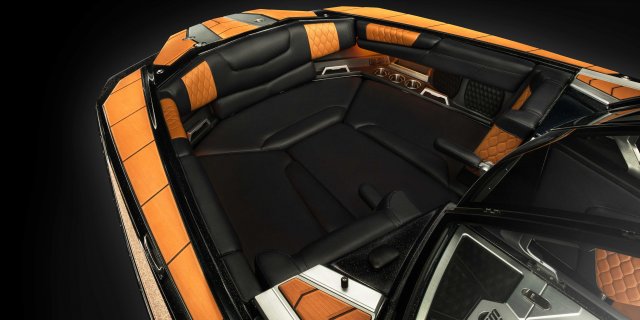 boat seating