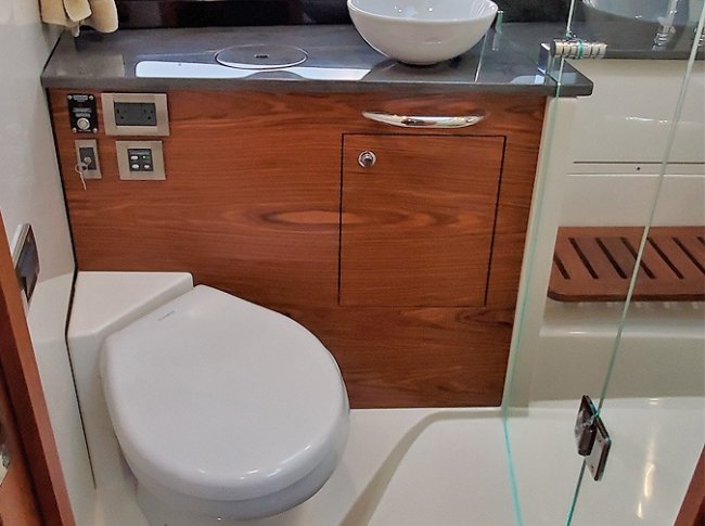 boat seating